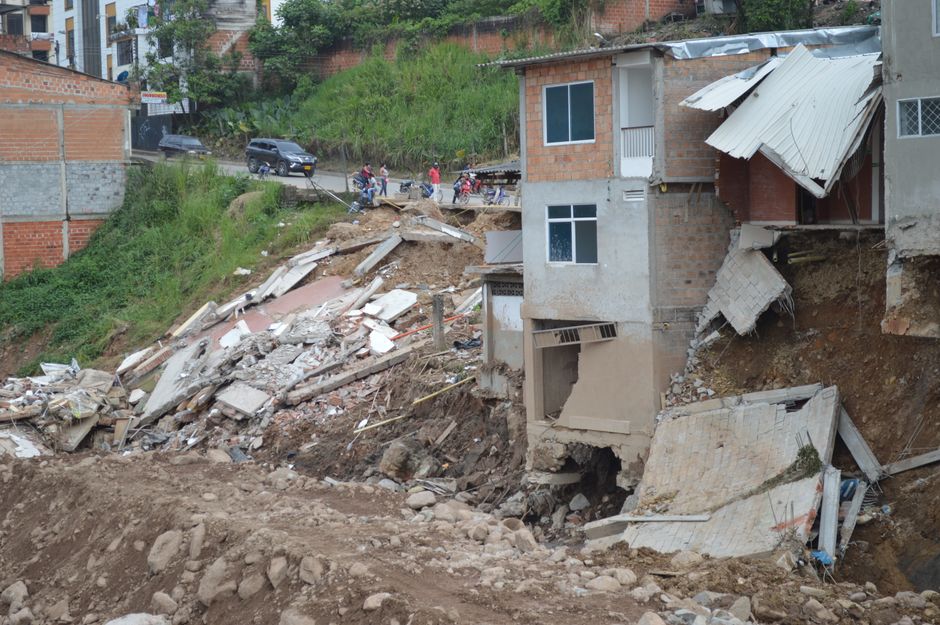 Six killed in Athens apartment building collapse; authorities investigate cause