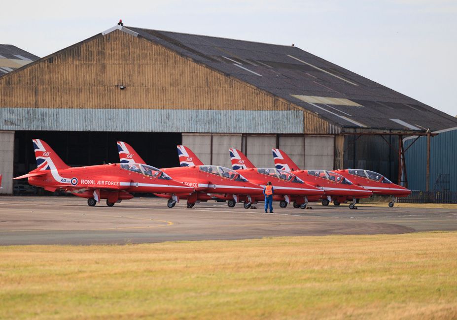 Five arrested under terrorism act near RAF Fairford as UK police conduct major incident response