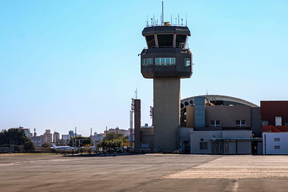FAA deploys AI tool to predict flight delays; Duffy assures humans remain in control